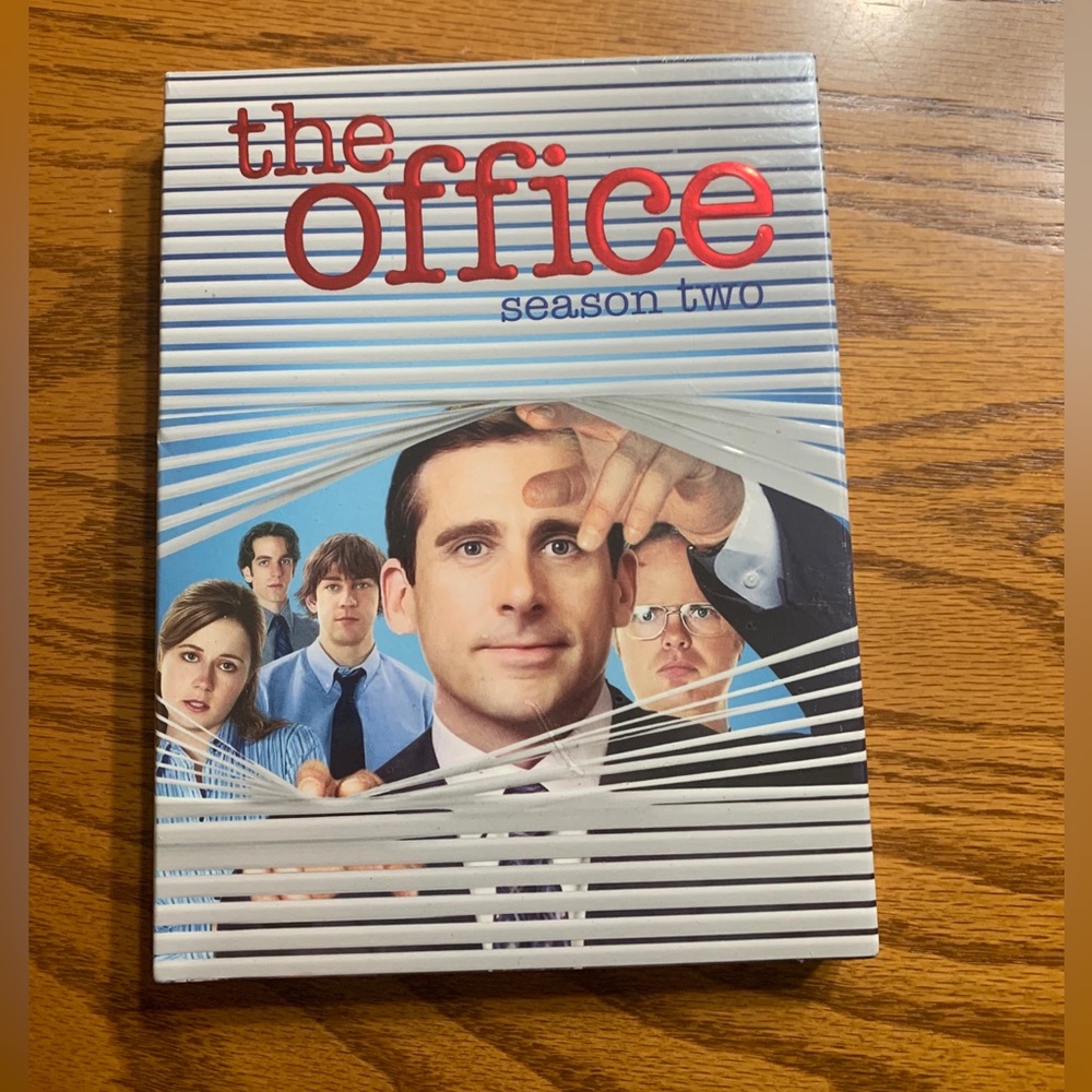The Office Season 2 dvd set sealed and new.